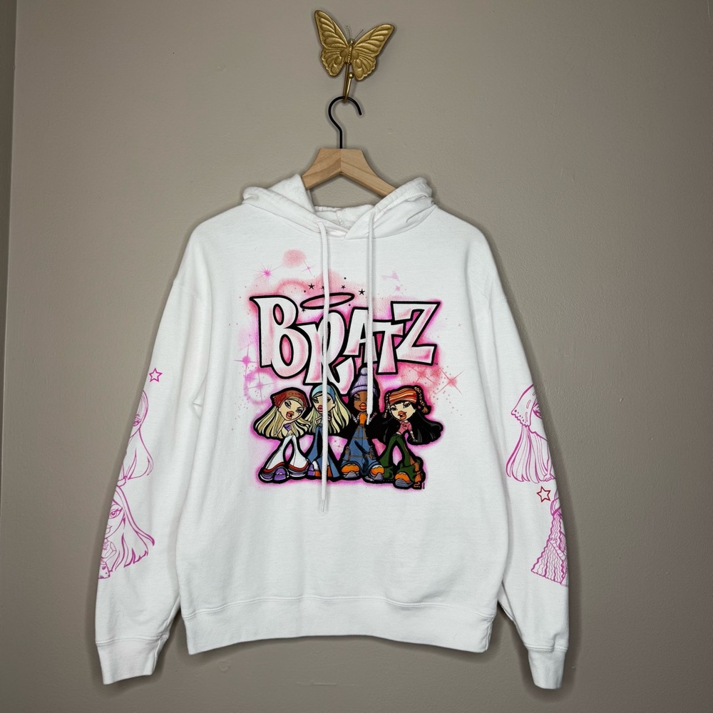 Bratz Dolls Women's Size Medium White y2k 90s Retro Hoodie